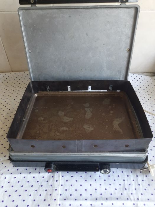 Электрошашлычница, гриль