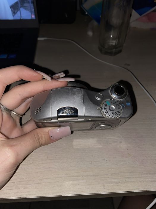 Canon PowerShot SX100 IS.