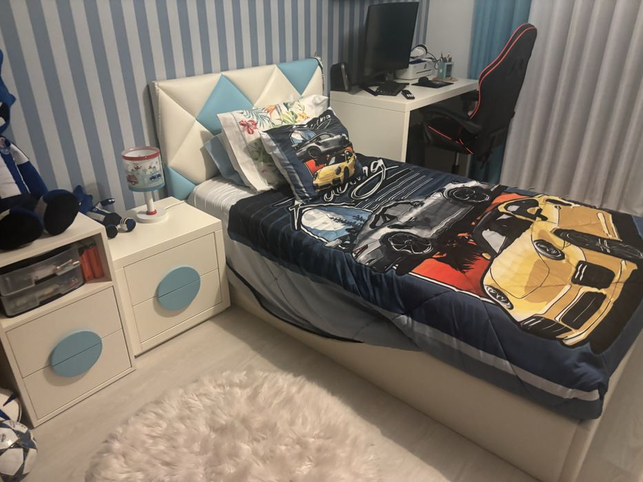 Quarto menino completo