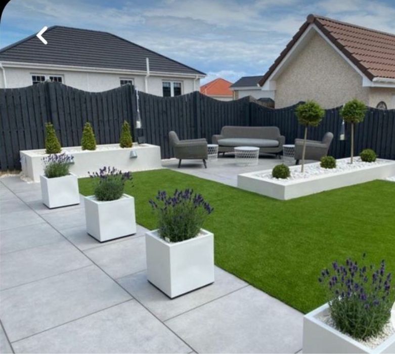 Вазони бетонні