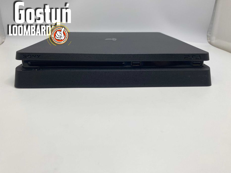 Konsola Sony Playstation 4 PS4 Slim 500 GB Pad