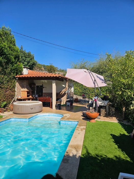 Alugar espaço com piscina para eventos