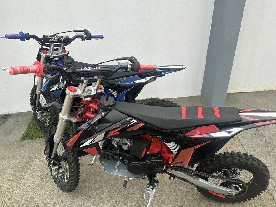 Pit bikes TOX 125cc novas