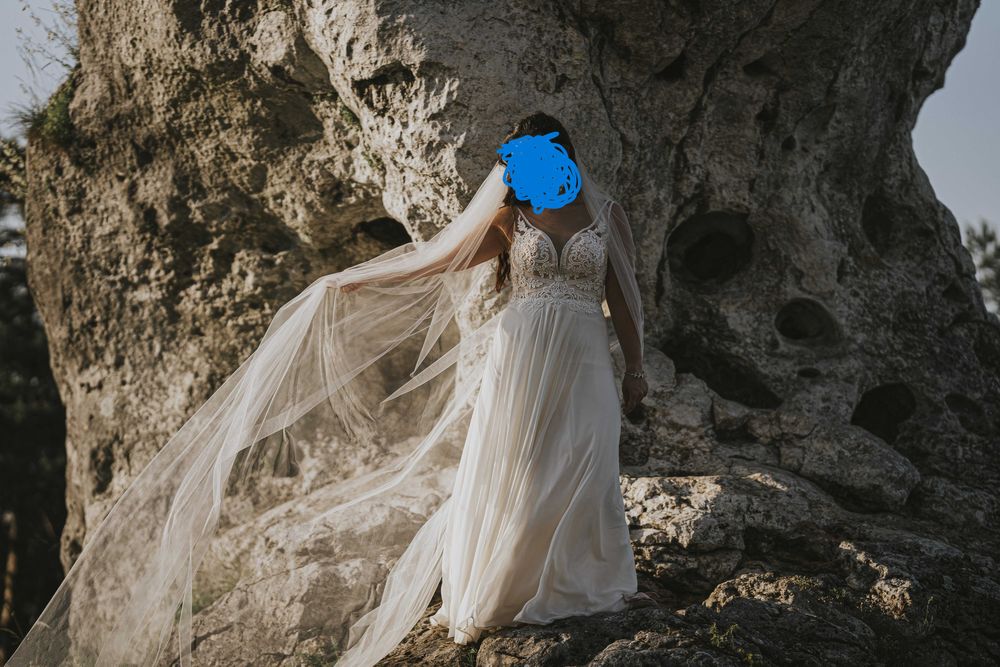 Suknia ślubna marki Gala Belize rozmiar 38