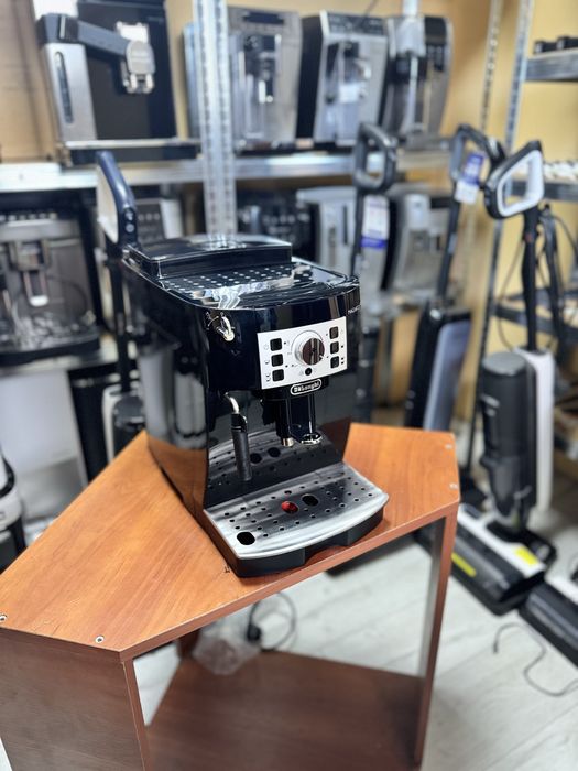 Кофемашина Delonghi Ecam 22.110 b