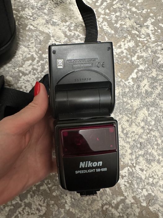 Фотоспалах nikon speedlight sb-600