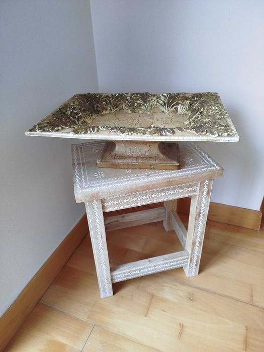 Antigo e elegante Centro de Mesa/Fruteiro