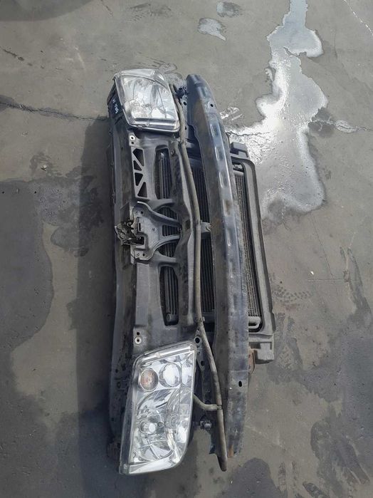 VW Bora - lampa lampy przód KOMPLET