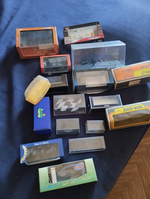 Коробки для моделей