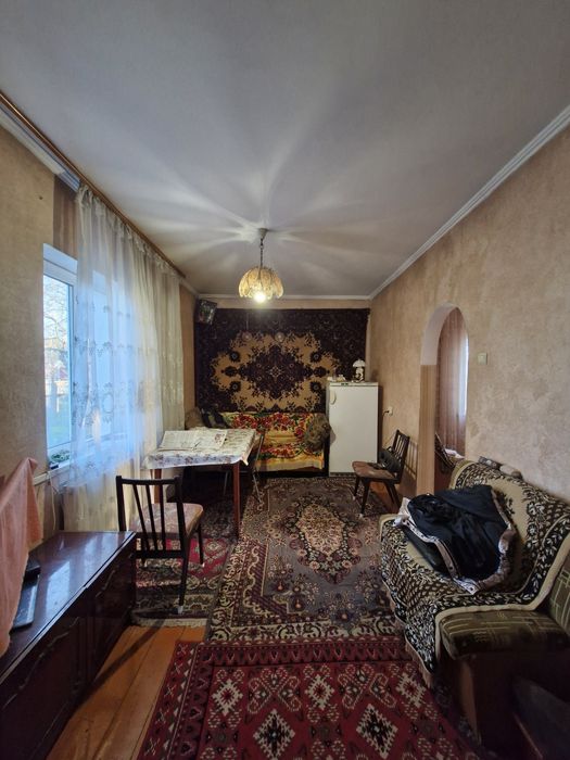 Продаж будинку в с. Дубовець.