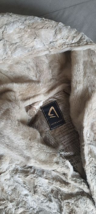 Casaco comprido pêlo Anton & Moda