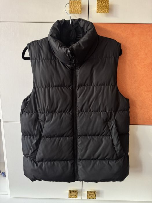 Безрукавка жилетка