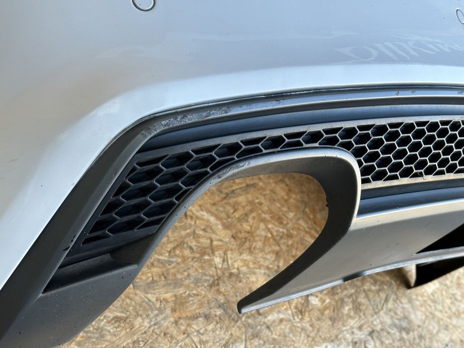 AUDI A4 B8 LIFT SLINE LY9C Avant Zderzak tył tylny Dyfuzor PDC Hak