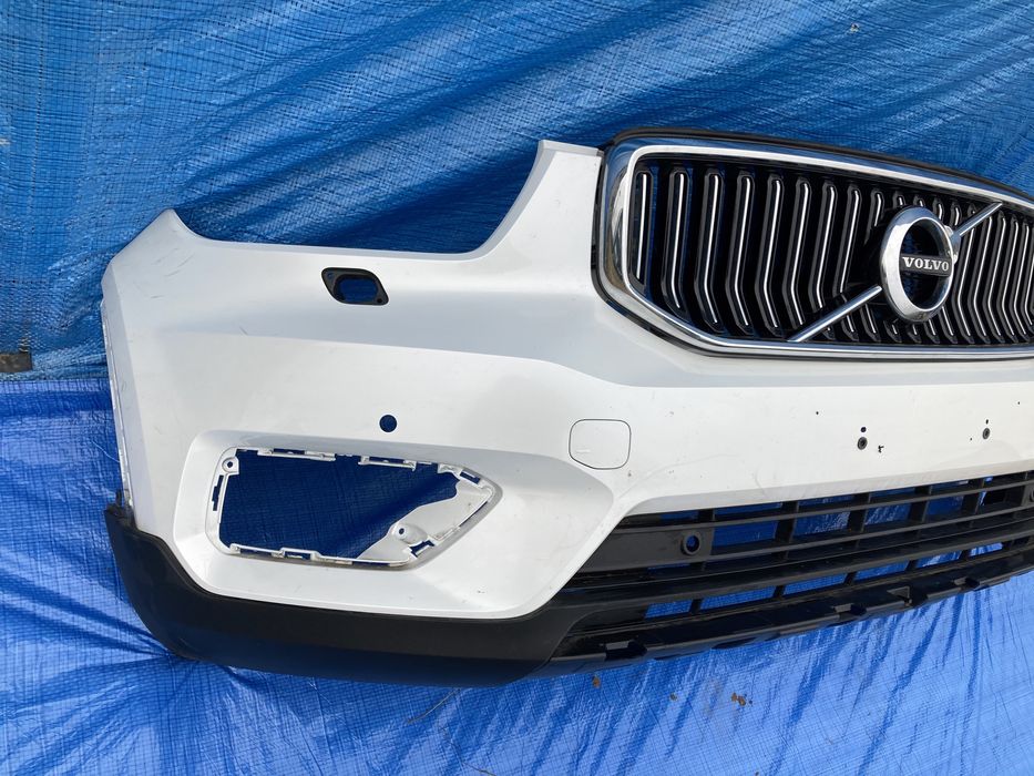 Volvo xc40 zderzak przód kompletny
