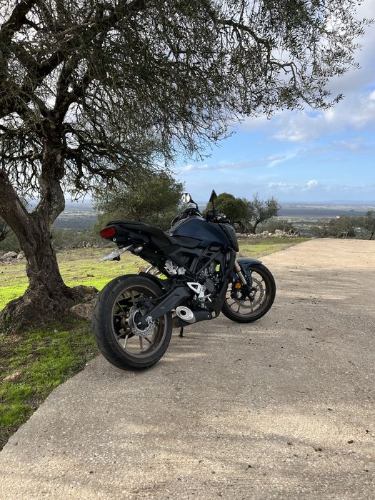 Honda cb125r com garantia