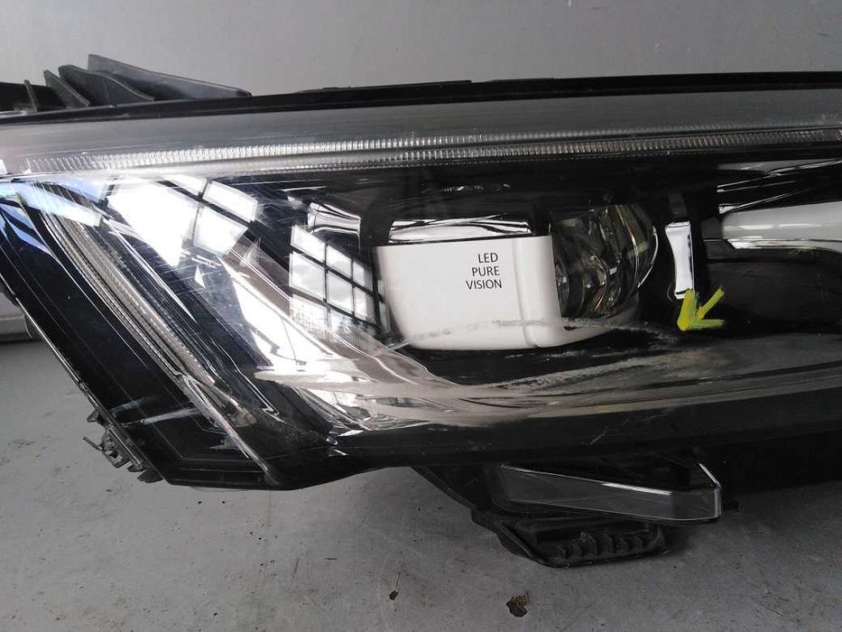Renault Talisman Lampa Prawa Przód Full Led