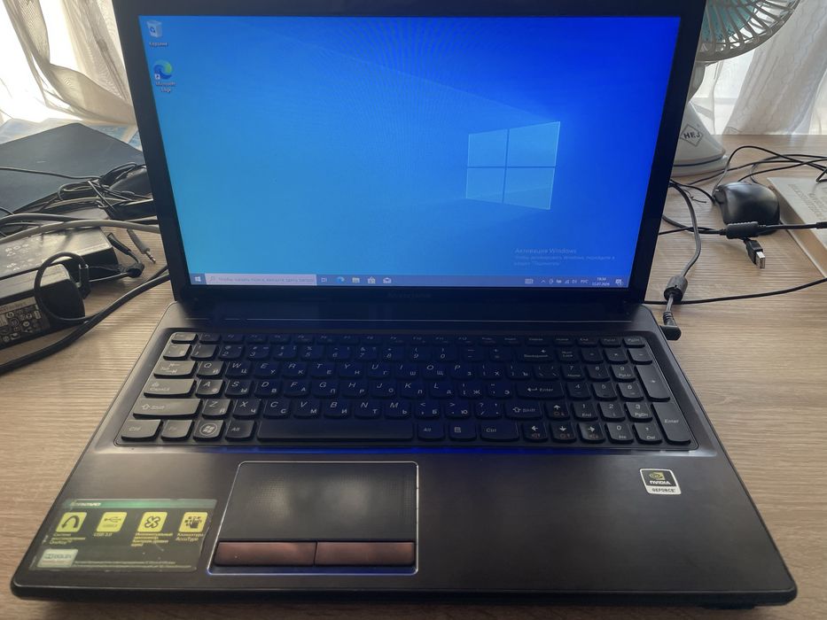 Ноутбук Lenovo G580 + Мышь и коврик в подарок! (Под восстановление/работу)