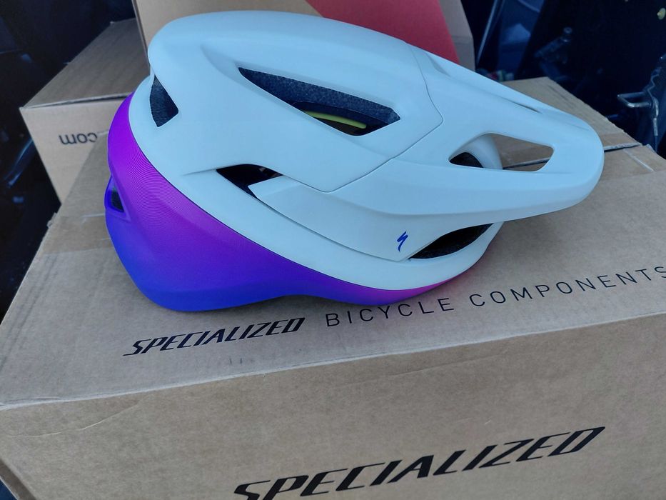 Capacete Specialized