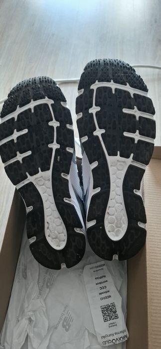 Buty sportowe New Balance na sprzedaż