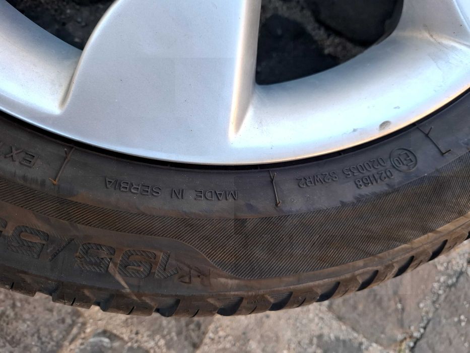 Jantes originais Nissan 16" + pneus Tigar All Season 195/55/16 (4x100)