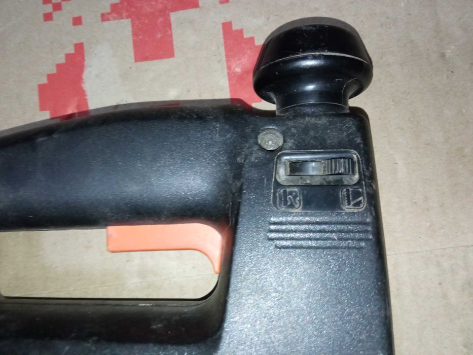 Електоролобзик  Black&Decker 350W