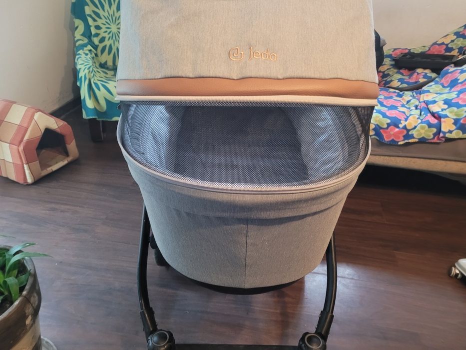 Sprzedam Wózek Jedo