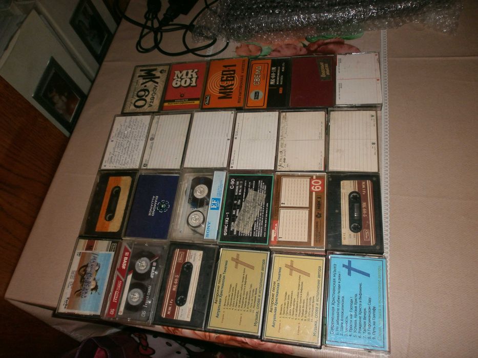 Касеты  для магнитофона-10