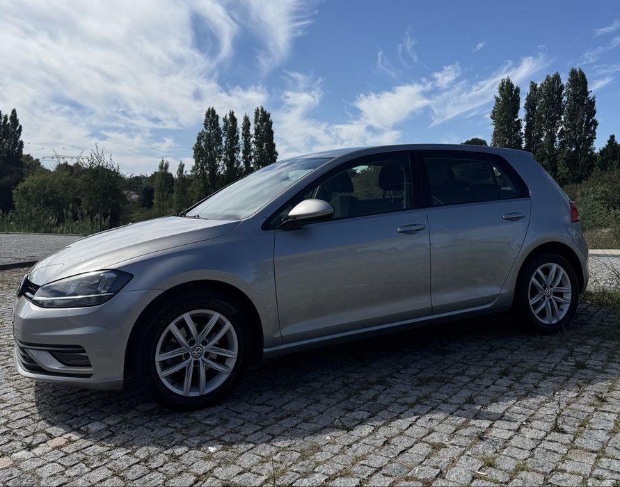 Volkswagen Golf  1.0 TSi Nacional