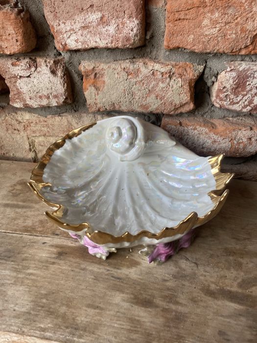 Конфетниця фарфор