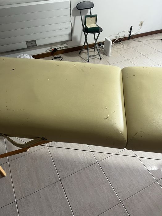 Marquise de estetica com massageador