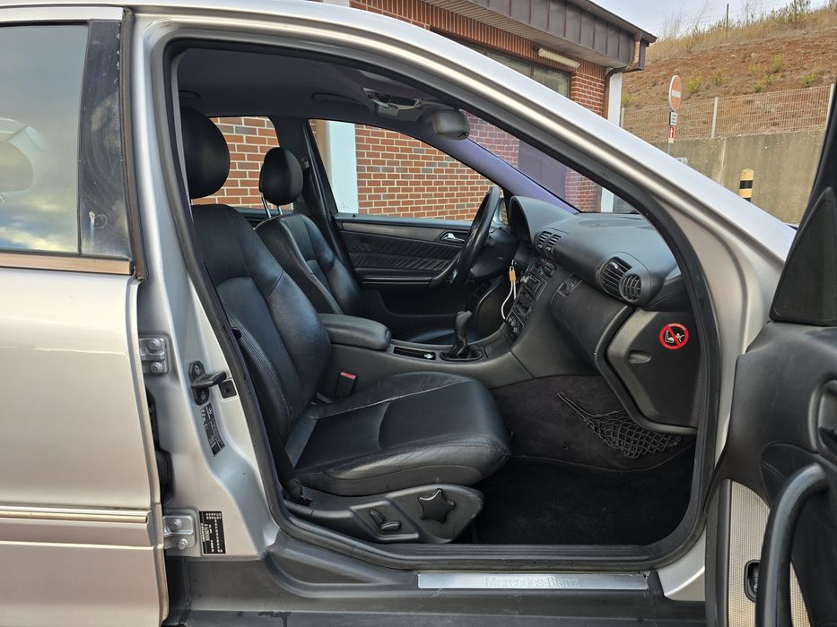 Mercedes-Benz C220 CDI 143cv