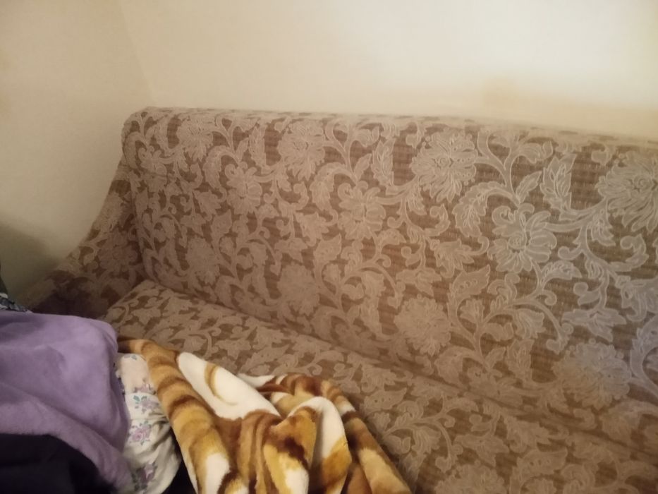 Продам диван в отличном состоянии