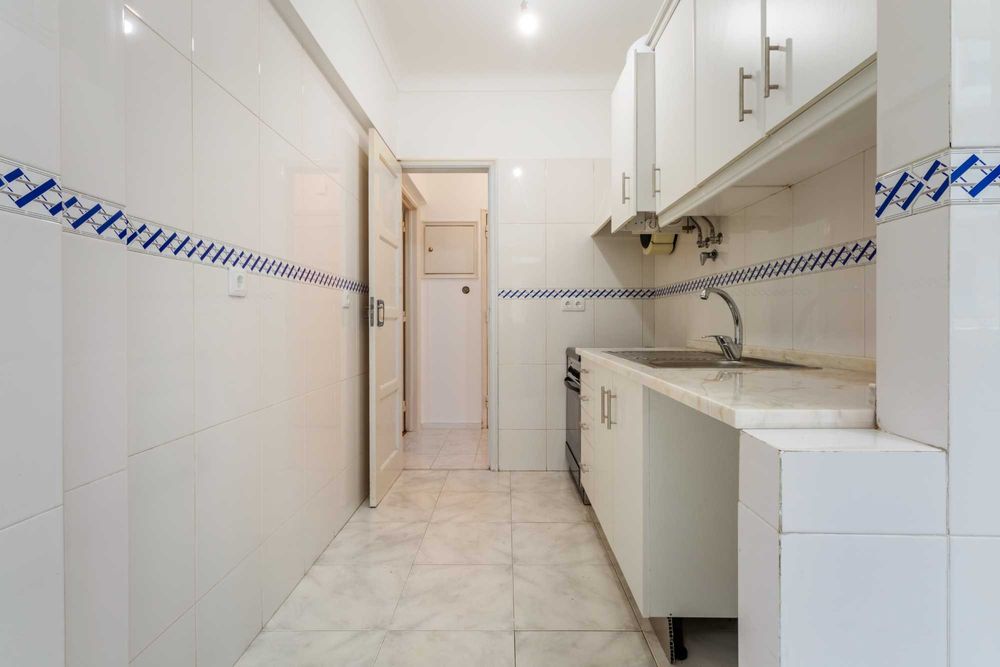 T1 para arrendar na Rua de São Sebastião da Pedreira, em Lisboa