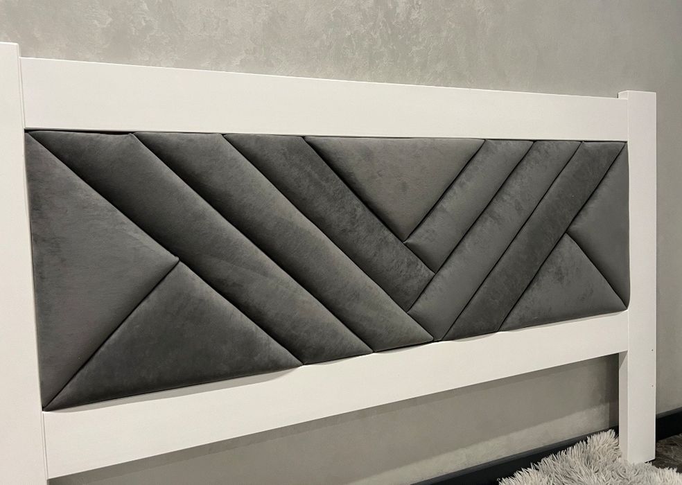 Ліжко 160*200 дерев'янне з м'яким ізголів'ям