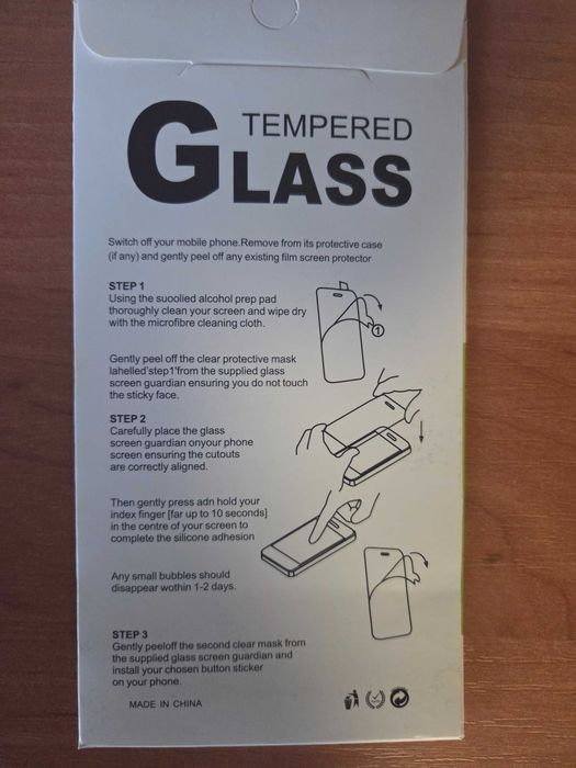 Etui Samsung S21 + szkło