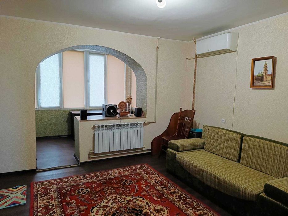 Продам 2х ком.кв.61 м.кв.в кирпичном доме по ул.Кольцова.