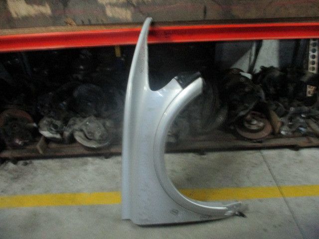 Guarda-lamas direito VOLVO C30