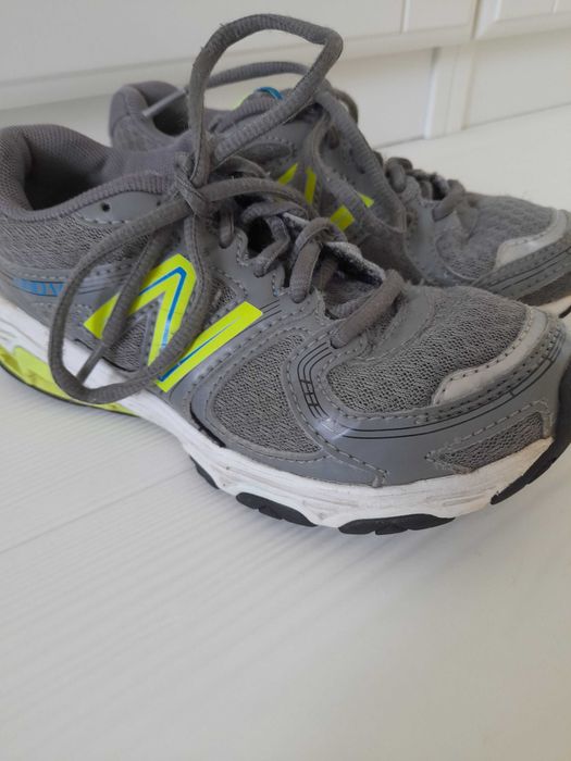 Buty sportowe adidasy New Balance dla chłopca rozm. 30,5