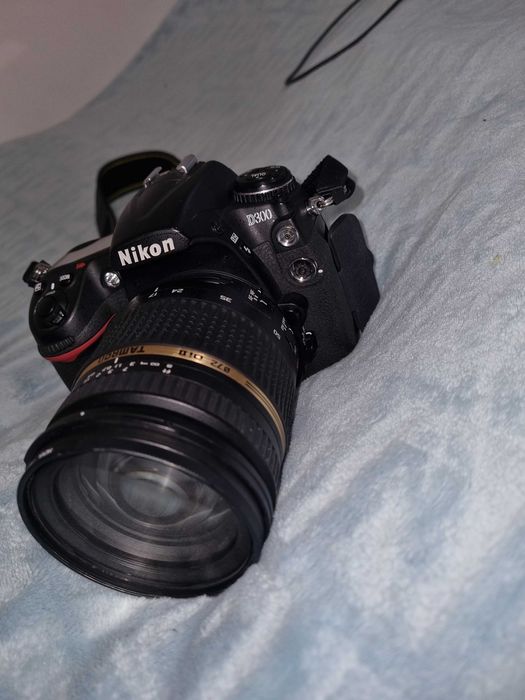 Nikon D300 + objective Tamron 17-50 F/28