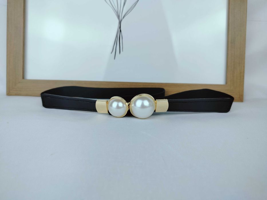 Nowy czarny pasek z perłami perełkami na gumce