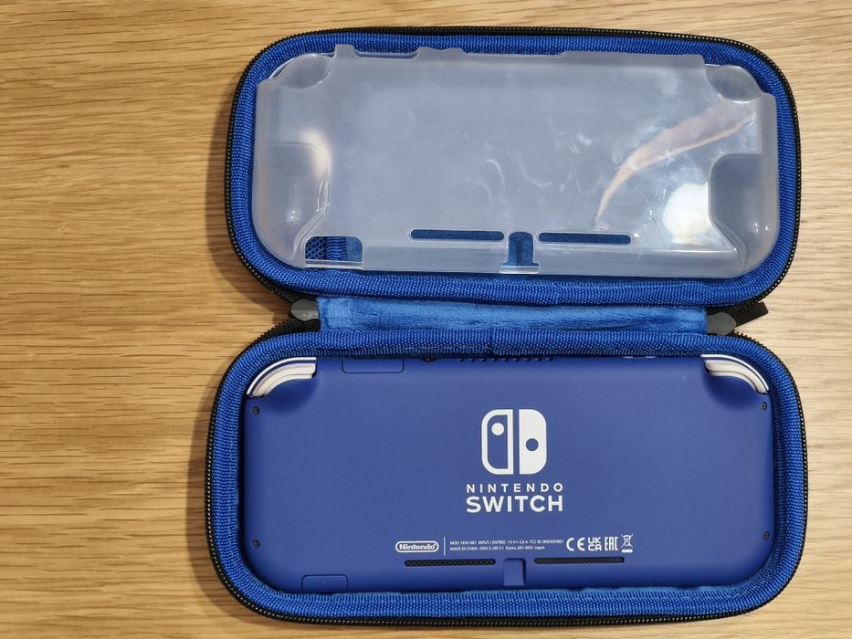 Nintendo Switch Lite com 2 anos de garantia