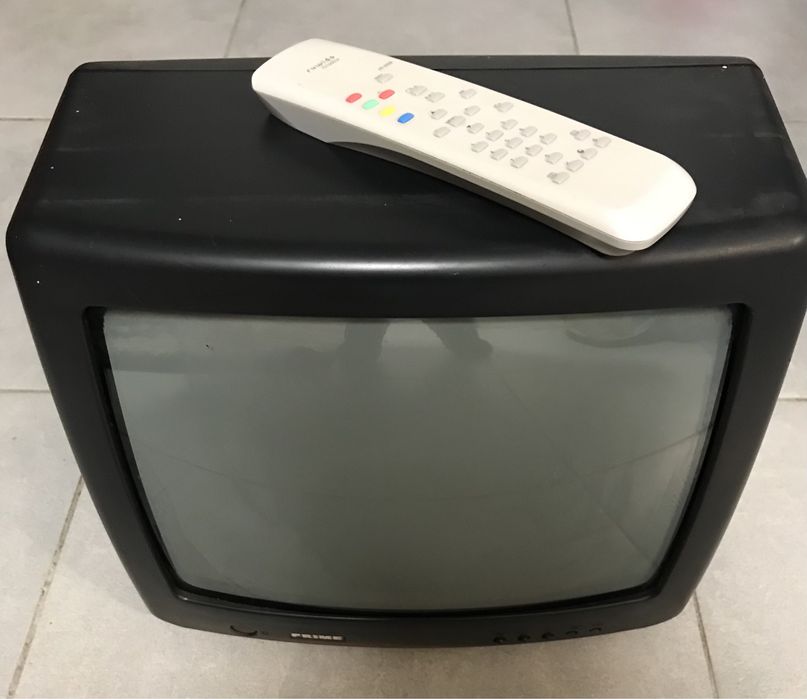 PRIME C Analog TV with Fully Functional Remote Control64343230006403121