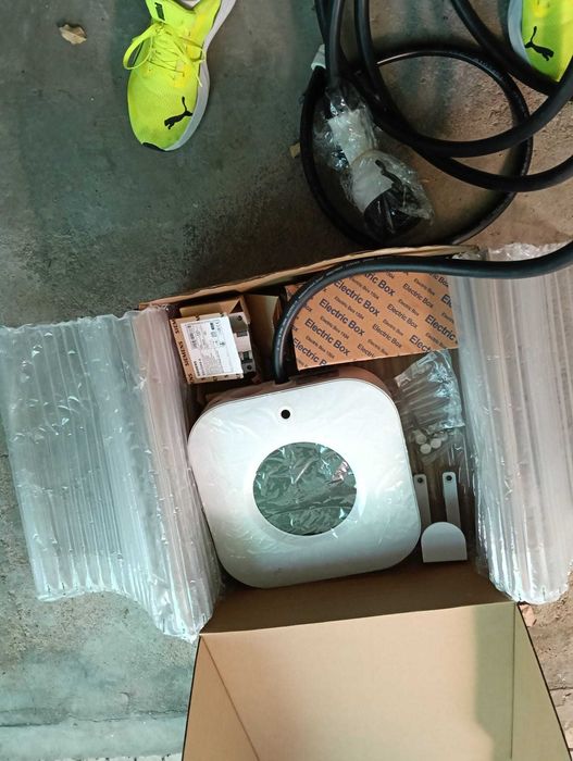 Smart AC wallbox C2EU