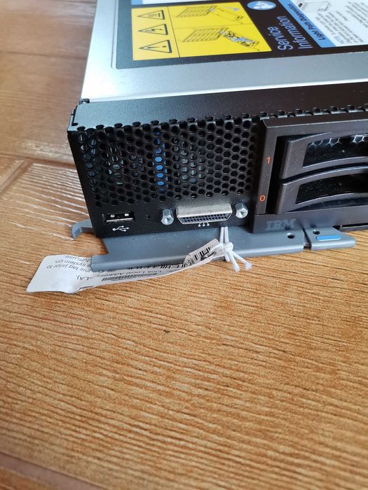 Сервер IBM Flex System x240 IBM 8737- AC1 8737J1J N28270W 81Y4322