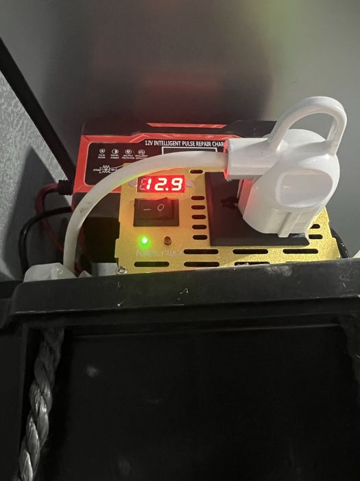 Инвертор 12/220 чистый синус