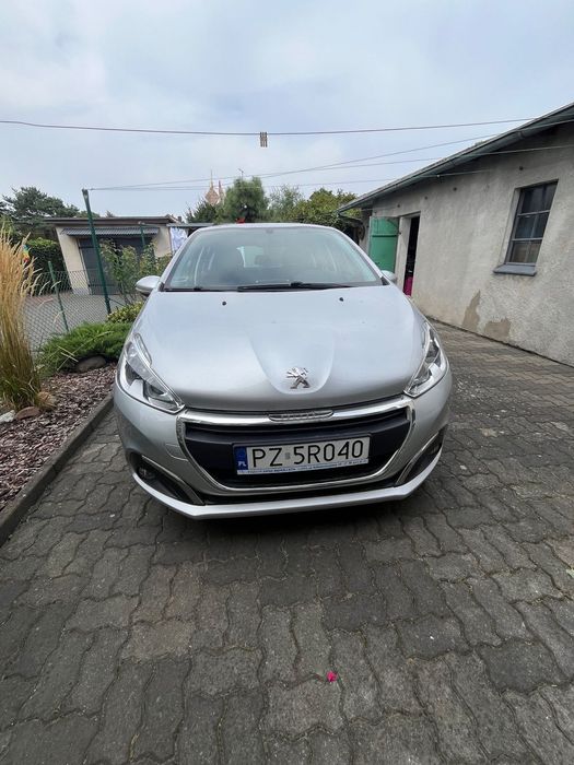 Peugeot 208 Peugeot 208 1.2 benzyna Nowy rozrząd