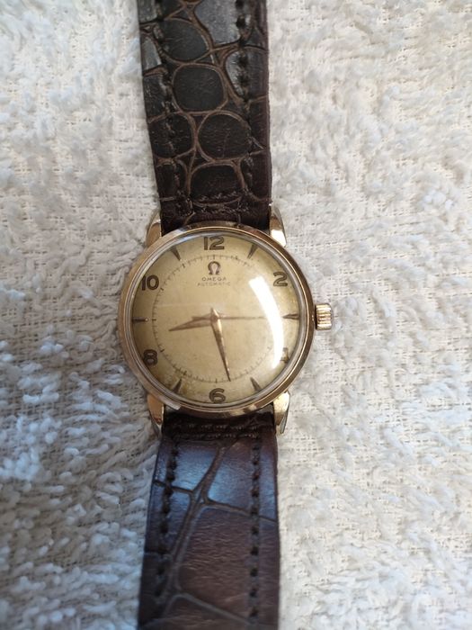 Vai para venda este Ómega automático de martelo automático muito bom