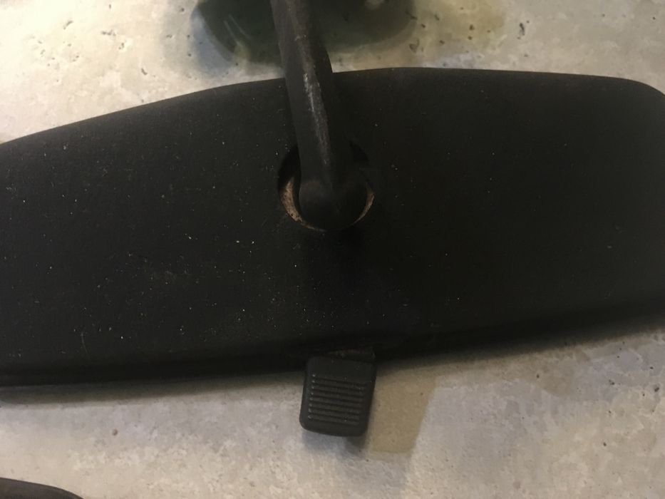 Зеркала автомобильные