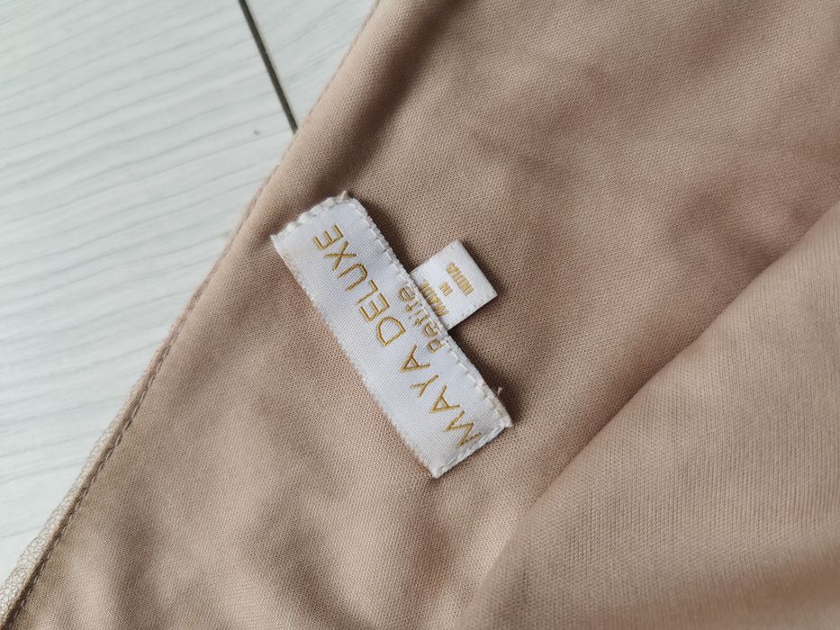 Piękna sukienka Petite