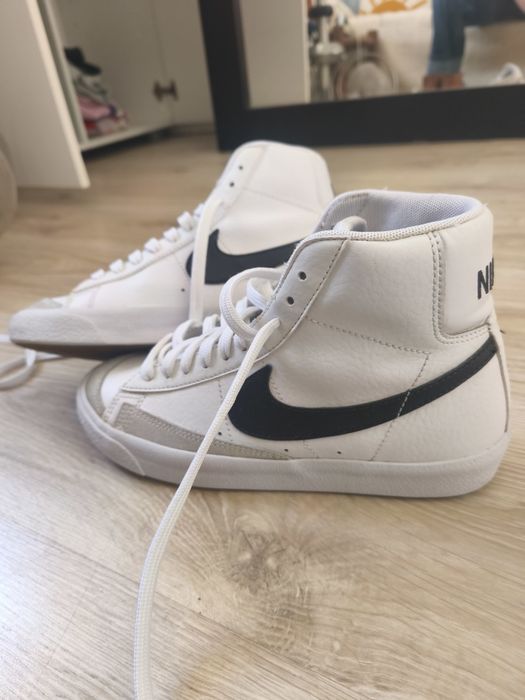 Ténis Nike Blazer Mid